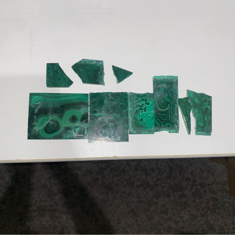 Green Malachite Stone Pieces